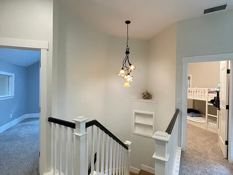 Charter Oaks Dr — Photo 14