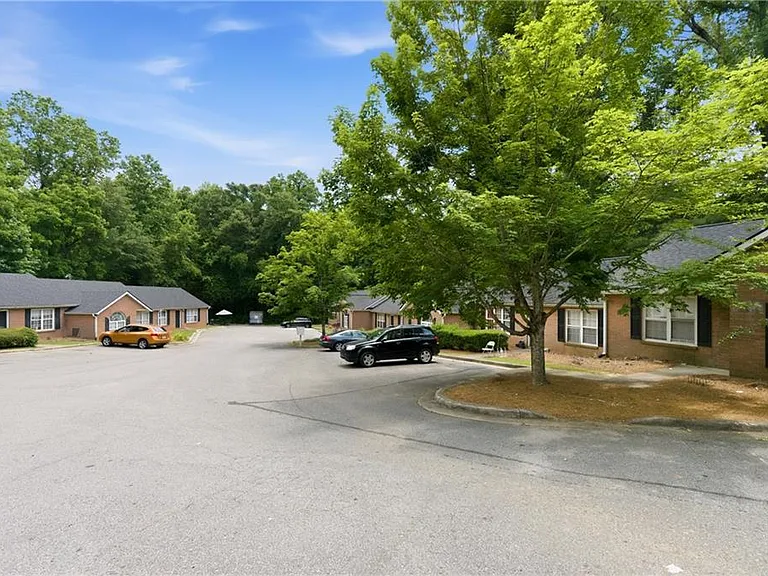 320 Shoal Creek Rd #101 — Photo 21