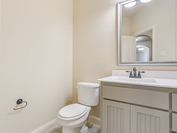5th image of 1098 Hesselridge Dr
