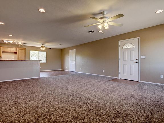 5th image of 1532 N Mohave Ave