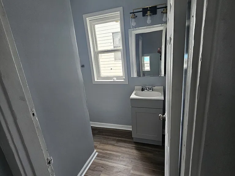 3154 River Rd — Photo 7
