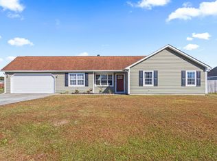 509 Amber Ave, Hubert, NC 28539