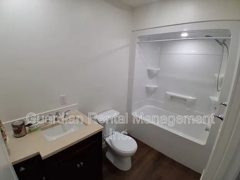 577 Syndicate Ave S — Photo 10