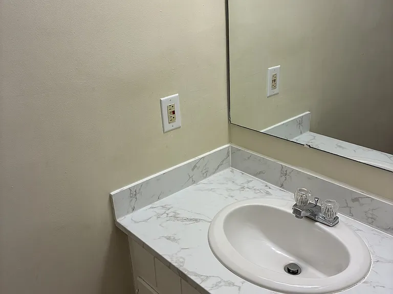 114 B Concord Dr #1 — Photo 10