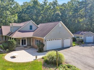 635 Miriam Hill Dr, Rocky Mount, VA 24151