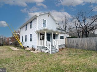 266 Bakers Basin Rd, Lawrence Township, NJ 08648