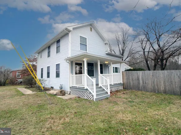 266 Bakers Basin Rd, Lawrence Township, NJ 08648