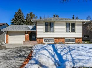 94 Devonglen Dr, Kitchener, ON N2E2C5