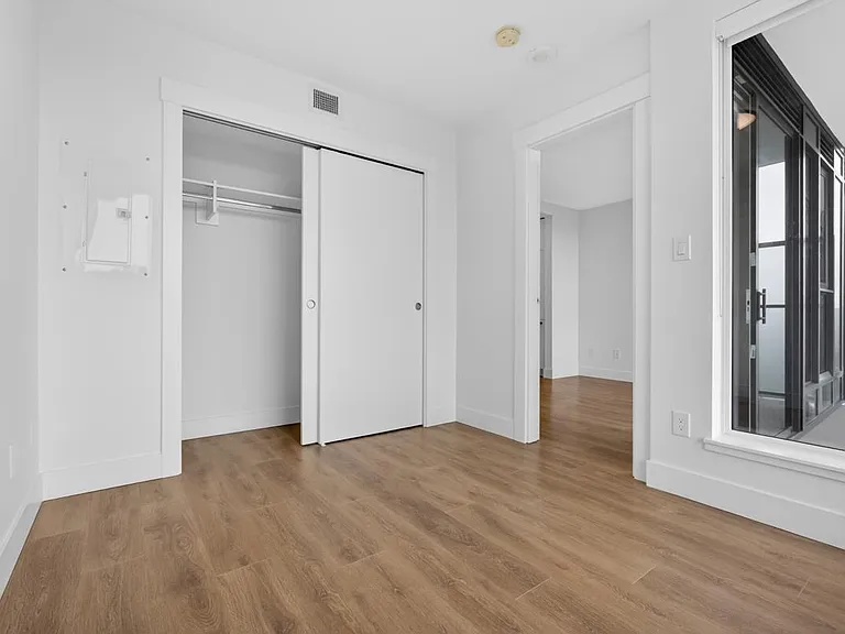 4711 Hazel St #3410 — Photo 19