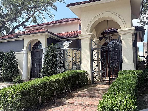 2nd image of 12440 Windermere Oaks Ct
