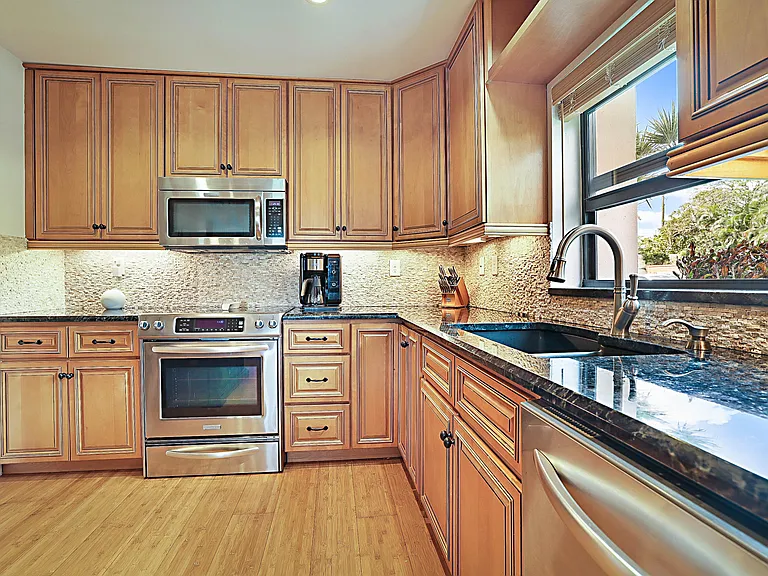 300 Intracoastal Pl #101 — Photo 14