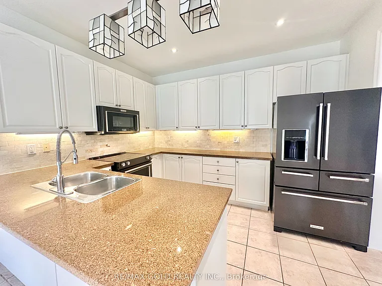 2293 Baronwood Dr — Photo 14