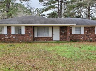 120 Concourse Rd, Columbus, MS 39702