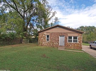 3 G Town Rd, Conway, AR 72032