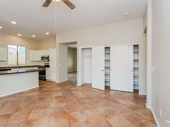 3rd image of 3581 W Belle Ave