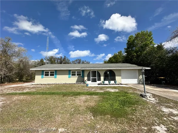 103 Grape Rd NW, Lake Placid, FL 33852