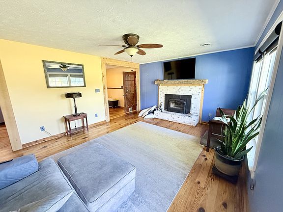 Living Room_04282025