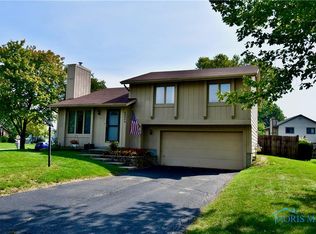 26652 Brentfield Rd, Perrysburg, OH 43551