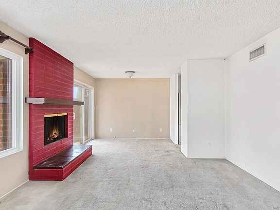 4th image of 7211 Cowles Mountain Blvd