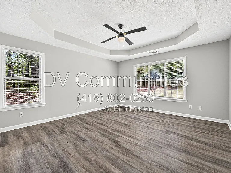 140 Coach Dr — Photo 18