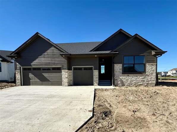 2516 NW North Creek Ct, Ankeny, IA 50023