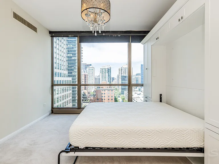 21 E Huron St #1207 — Photo 30