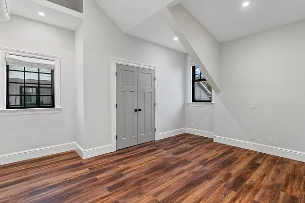 "Somerset" - 2BR / 2 & 1/2 BA @ 96 East Park