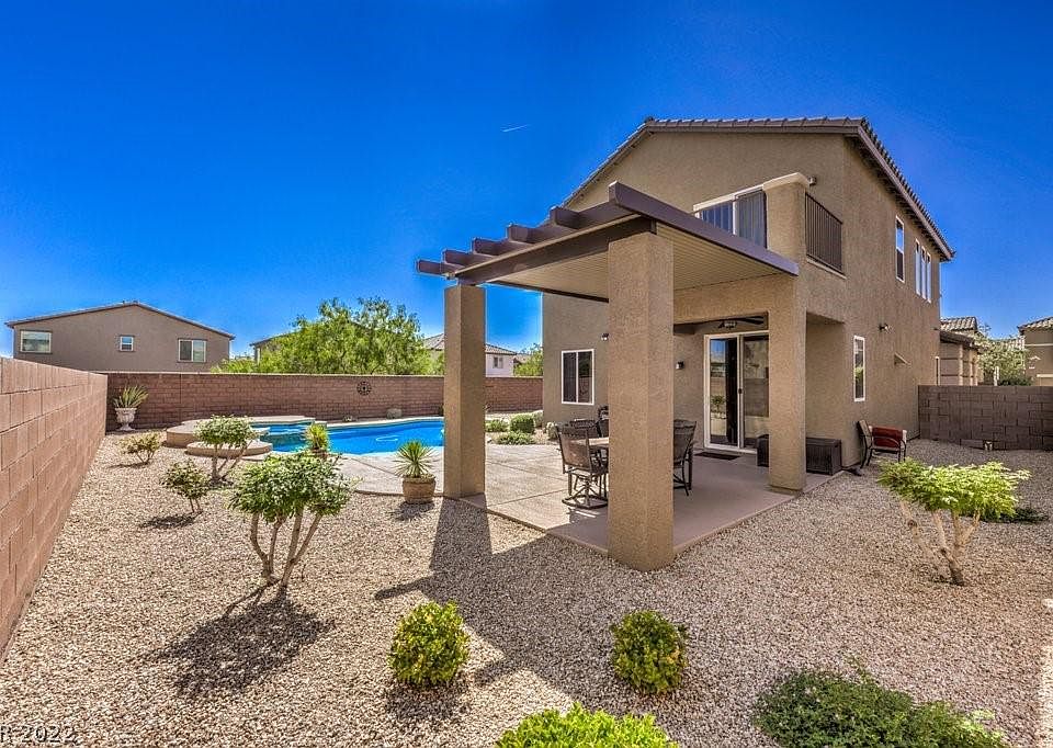 1st image of 7352 Calzado Dr