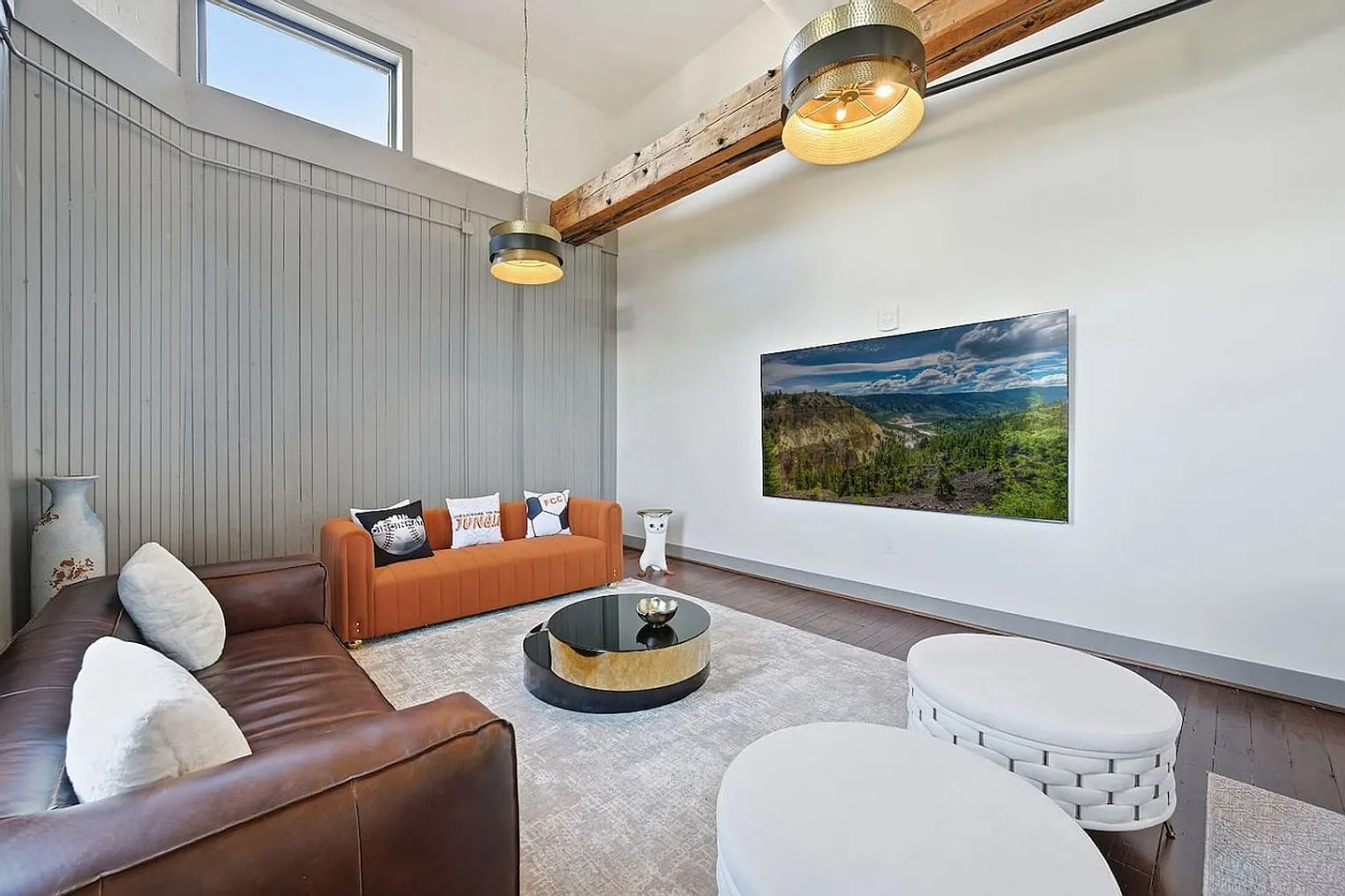 4 bed, 3.0 bath, 2873 sqft, $6,673 — Photo 2