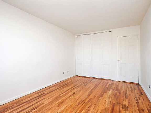 4th image of 3311 Giles Pl APT 5N