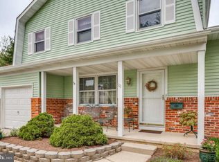 111 Westminster Dr, Mount Laurel, NJ 08054
