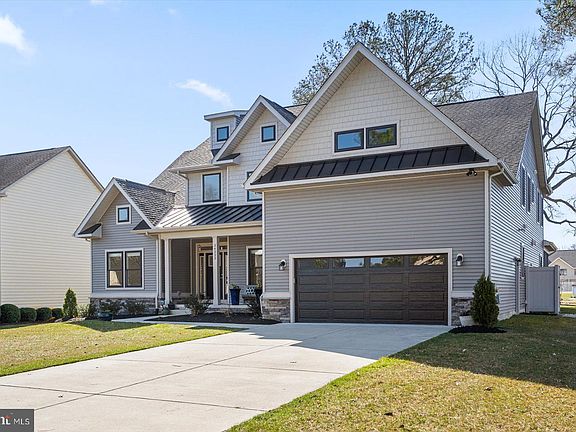 4th image of 34333 Indian River Dr