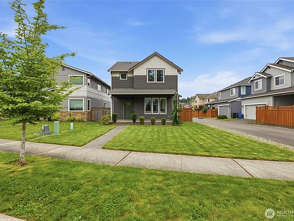 5th image of 13255 178th Avenue Ct E