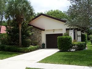 1st image of 4804 Boxwood Cir