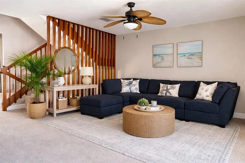 3 bed, 3.5 bath, 2080 sqft, $3,500 — Photo 3