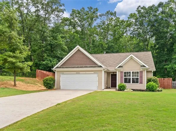 79 Country Farms Way, Rockmart, GA 30153
