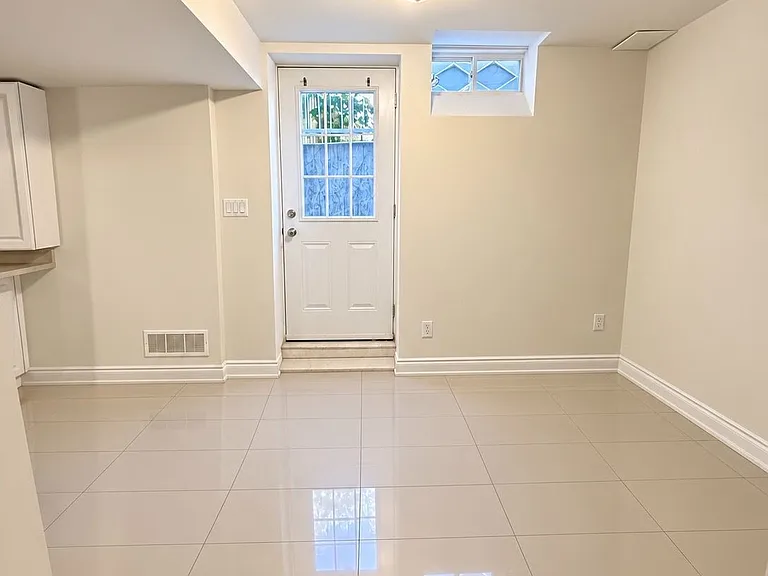 5214 Preservation Cir — Photo 8