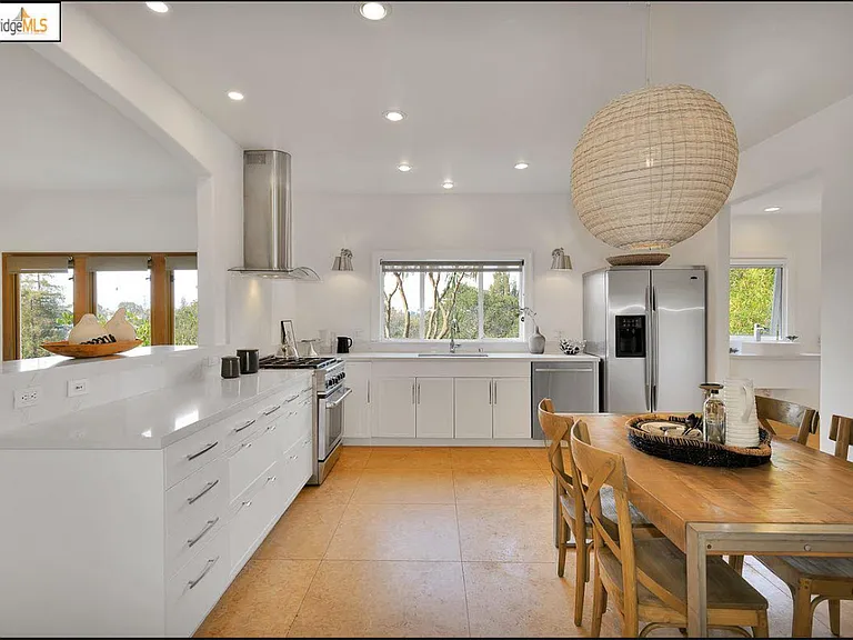1 Hillwood Pl — Photo 11