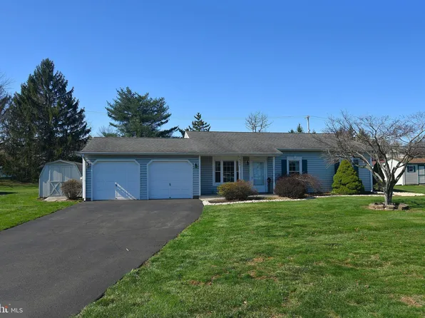 1852 Farmdale Rd, Jamison, PA 18929