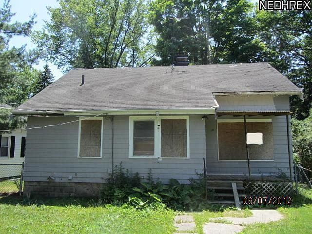 2nd image of 12813 N Parkway Dr