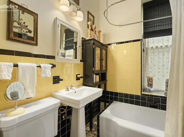 550 Park Avenue image 7 of 10