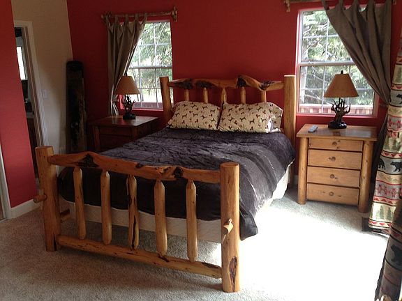3rd image of 26576 Thunderbird Dr