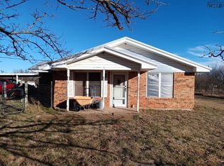 1291 Lentz Rd, Iowa Park, TX 76367