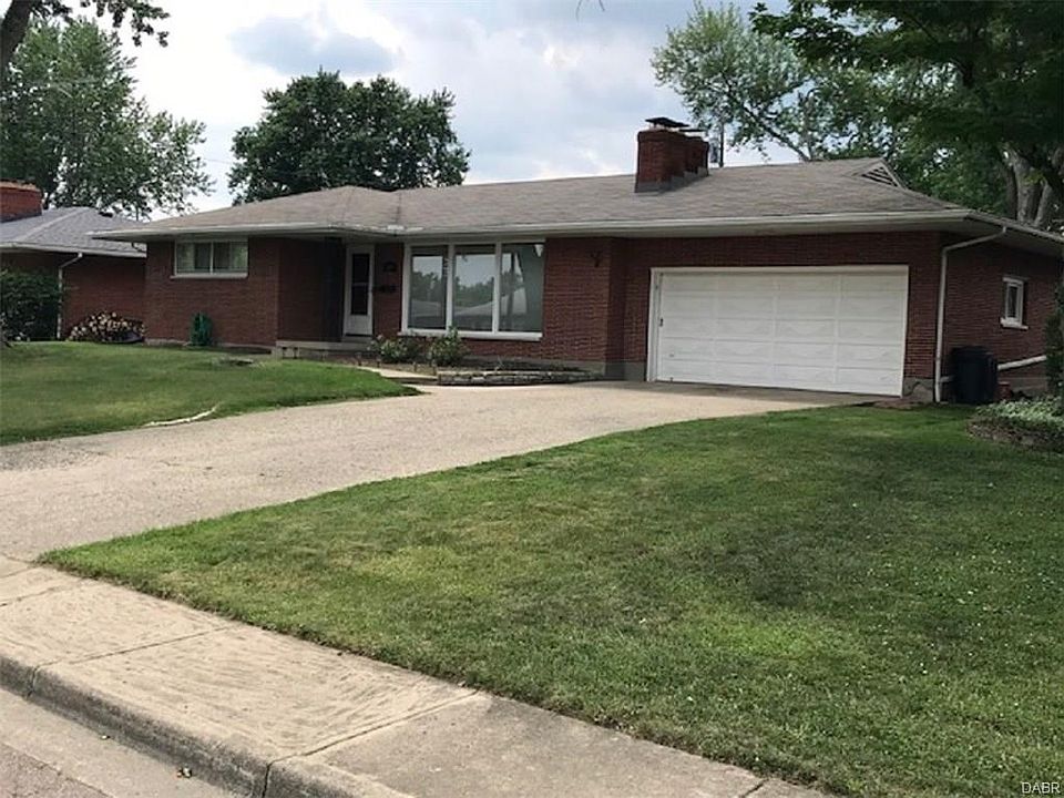 1st image of 319 Mossview Dr