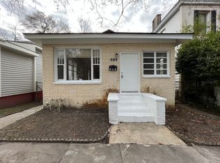 707 W 44th St, Savannah, GA 31405