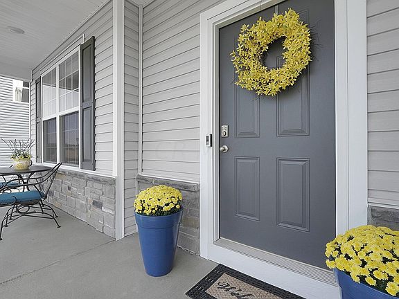 4th image of 2444 Brook Run Dr