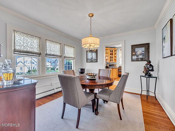 3rd image of 1710 4th Avenue