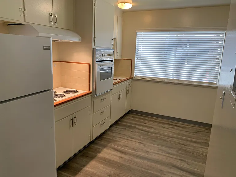 3549 Agate Dr #5 — Photo 9