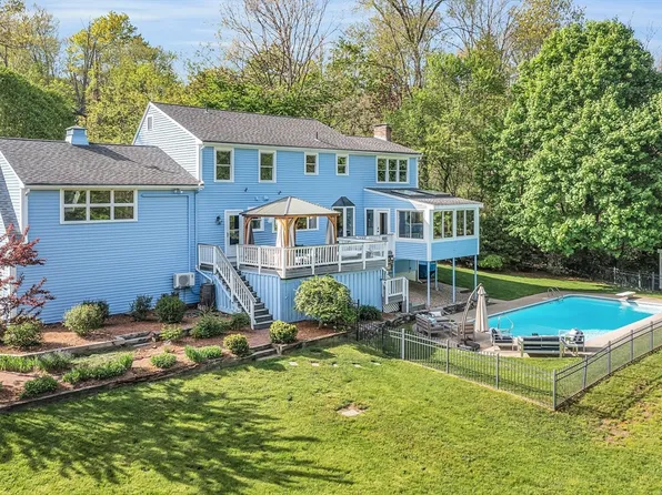 16 Bulette Rd, Acton, MA 01720