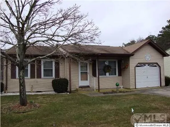 45 Central Ave #72, Whiting, NJ 08759